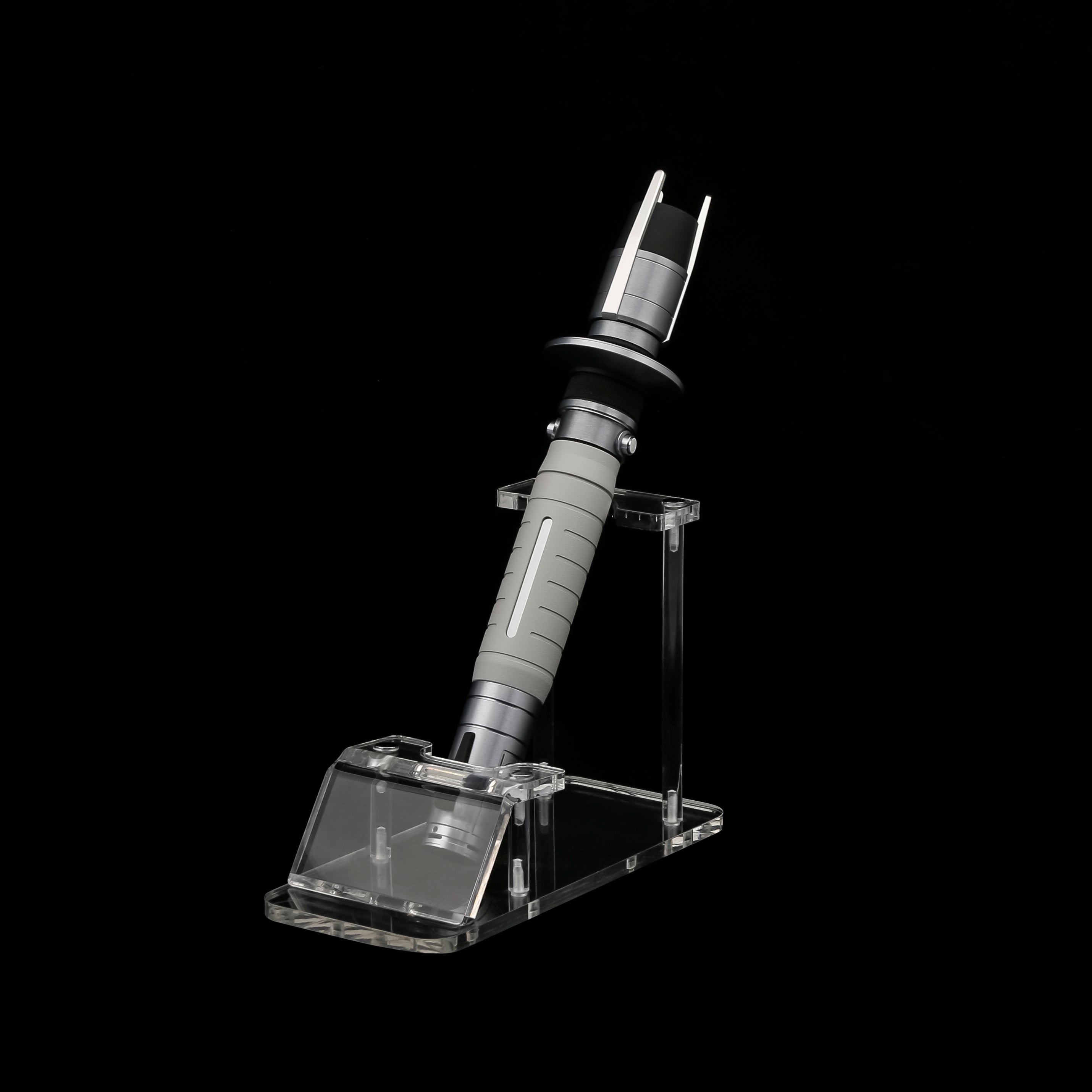 Shin Hati Lightsaber